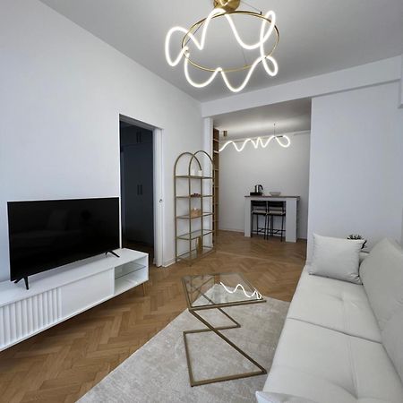 Bucharest City Center Apt Victoriei St Kültér fotó
